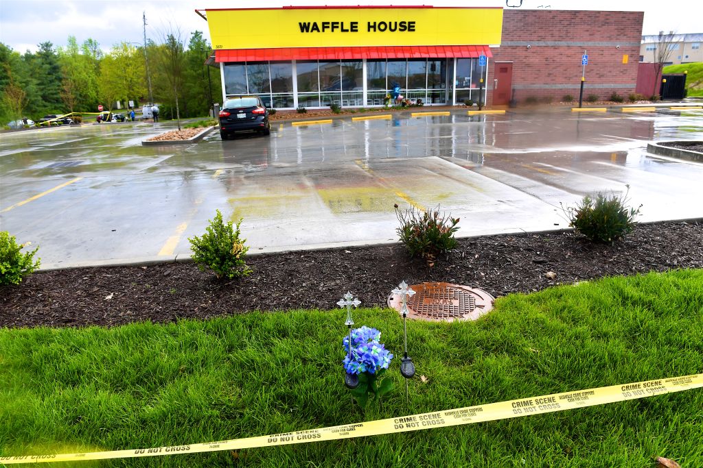 Waffle House hero James Shaw Jr has raised more than $200,000 for the victims of the shooting!