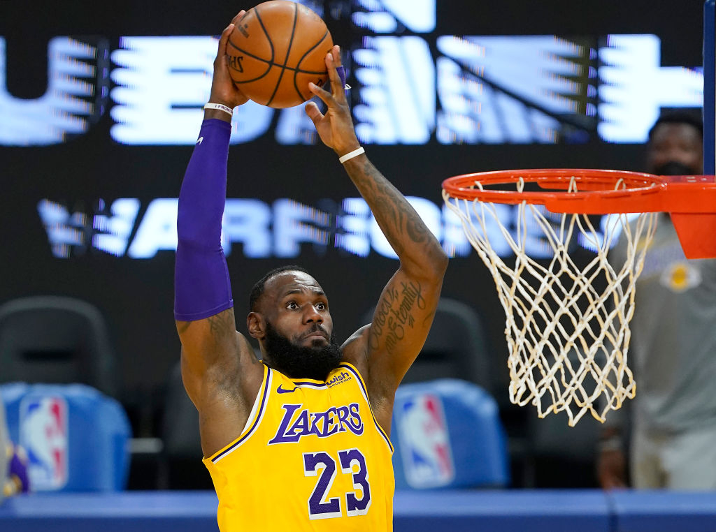 LeBron James Will Reportedly Change Back To No. 6 Jersey Following 'Space Jam' Release