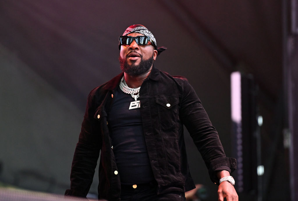 Jeezy’s New Mixtape “SNOFALL” Hints Collaborations With Rihanna, Kanye, and DJ Drama